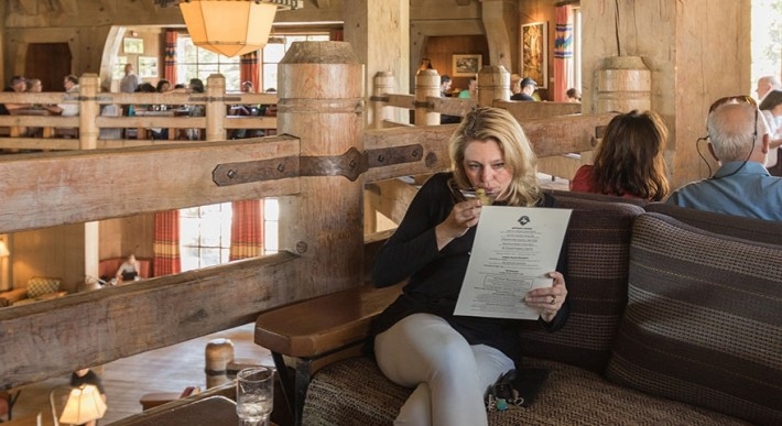 Women enjoying a martini at Timberline's Ram's Head Bar