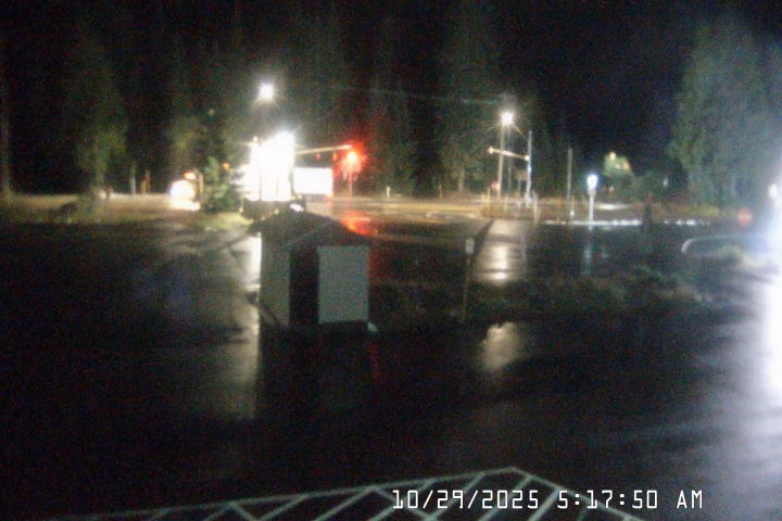 Live Feed: Summit Pass Shuttle