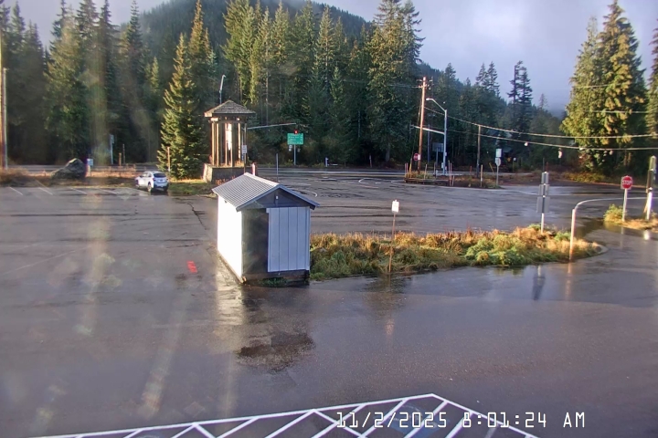 Live Feed: Summit Pass Shuttle