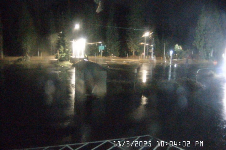 Live Feed: Summit Pass Shuttle