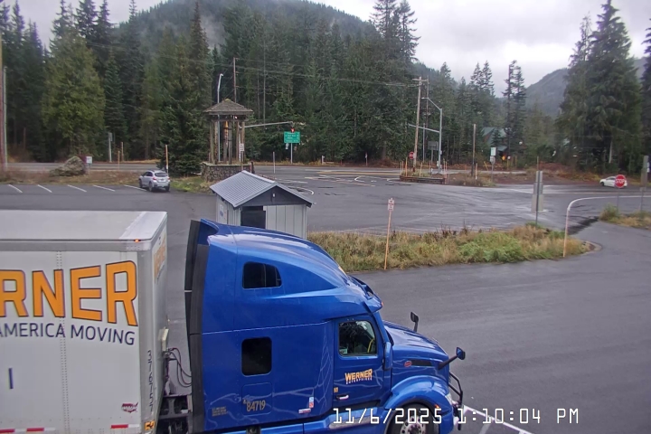 Live Feed: Summit Pass Shuttle