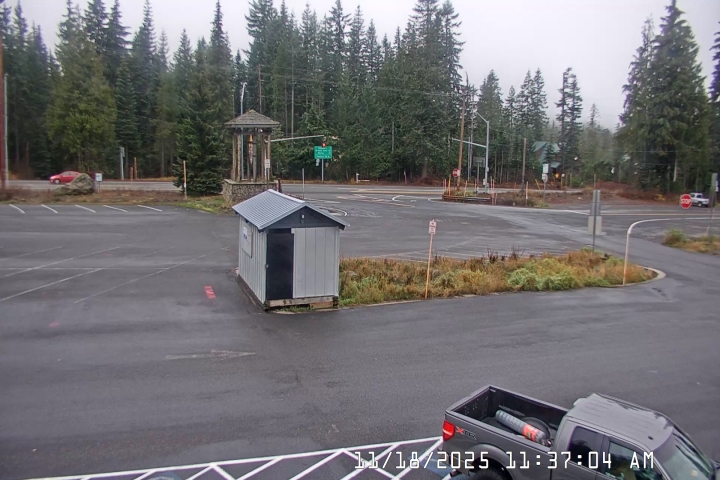 Live Feed: Summit Pass Shuttle