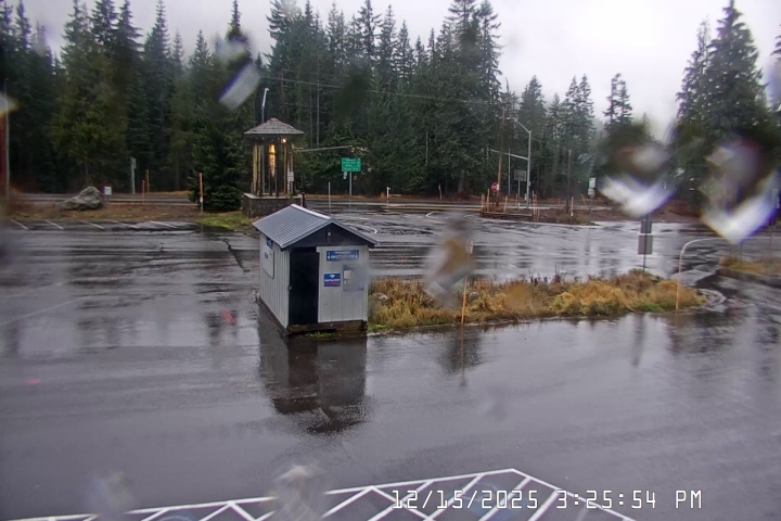 Live Feed: Summit Pass Shuttle