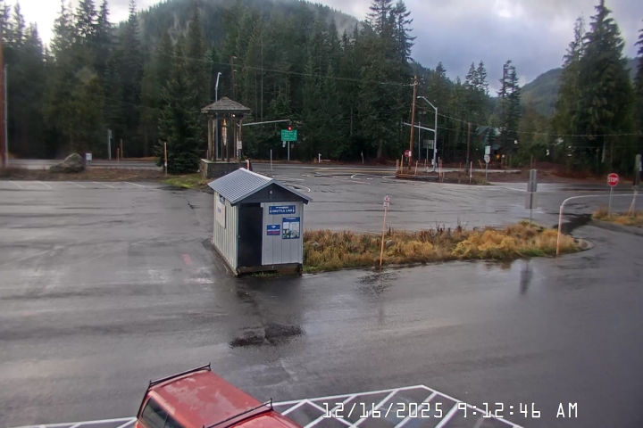 Live Feed: Summit Pass Shuttle