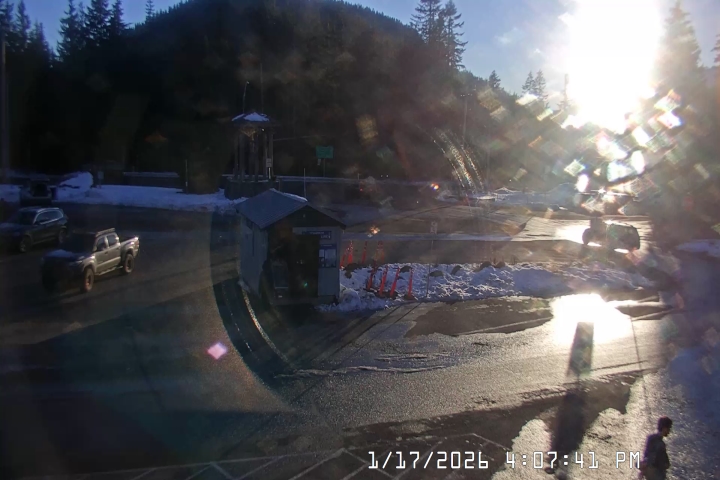 Live Feed: Summit Pass Shuttle