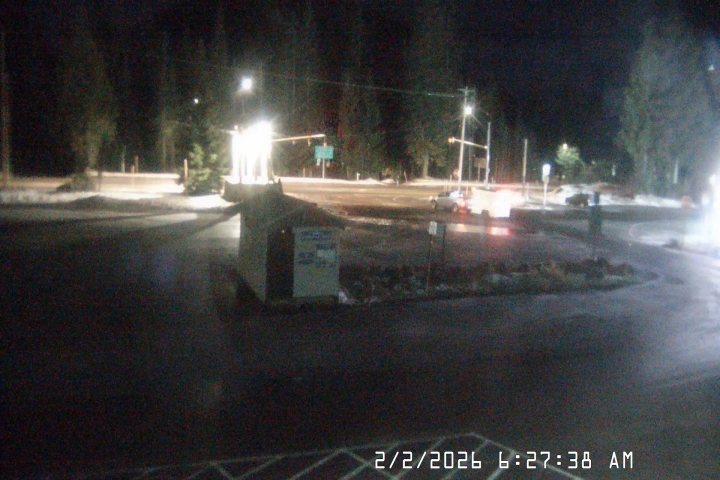 Live Feed: Summit Pass Shuttle