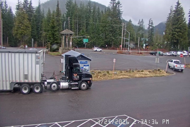 Live Feed: Summit Pass Shuttle