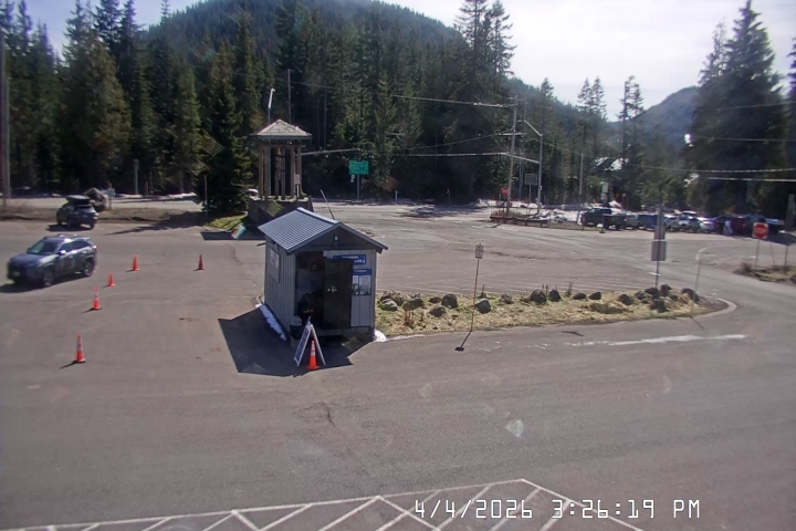 Live Feed: Summit Pass Shuttle