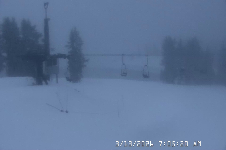 Live Feed: Bruno's Lift Camera