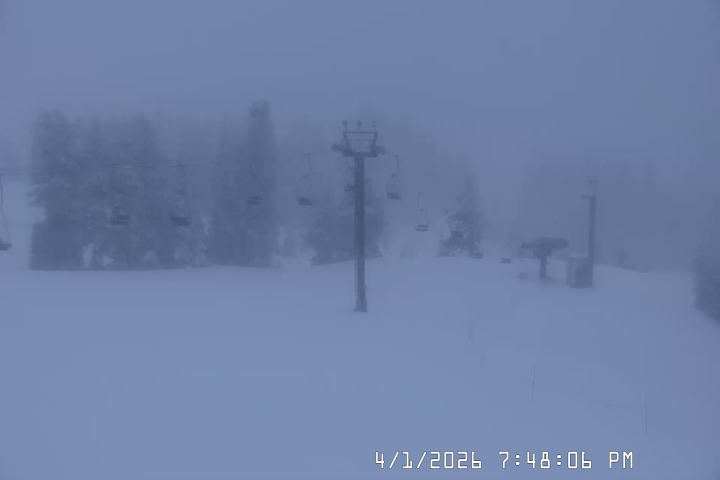 Live Feed: Bruno's Lift Camera