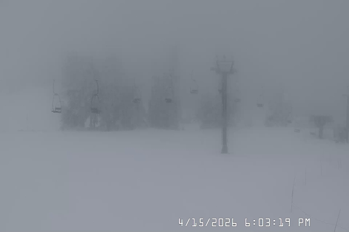 Live Feed: Bruno's Lift Camera