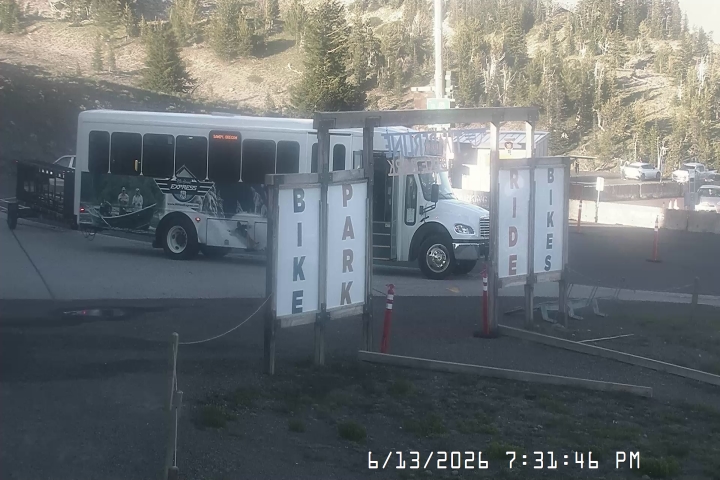 Live Feed: Bruno's Lift Camera