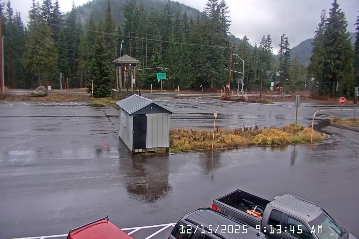 Live Feed: Summit Pass Shuttle